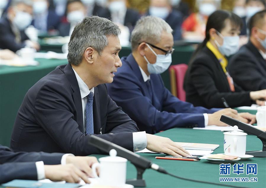 （新華全媒頭條·圖文互動）（2）從人民中汲取磅礴力量——習(xí)近平總書記同出席2020年全國兩會人大代表、政協(xié)委員共商國是紀(jì)實(shí)