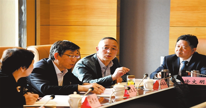 臨汾兩會影像：建言獻策 凝聚共識